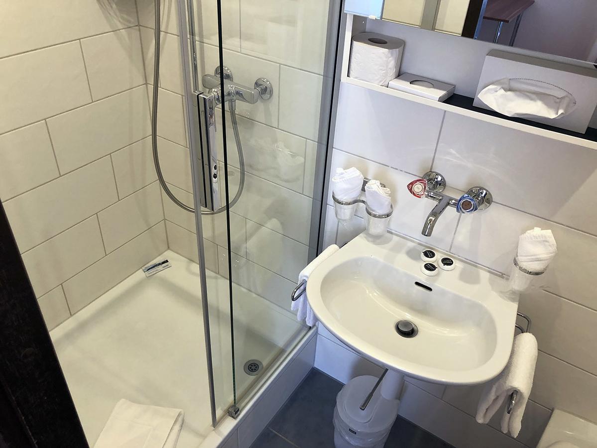 Post Hardermannli Hotell Unterseen Eksteriør bilde