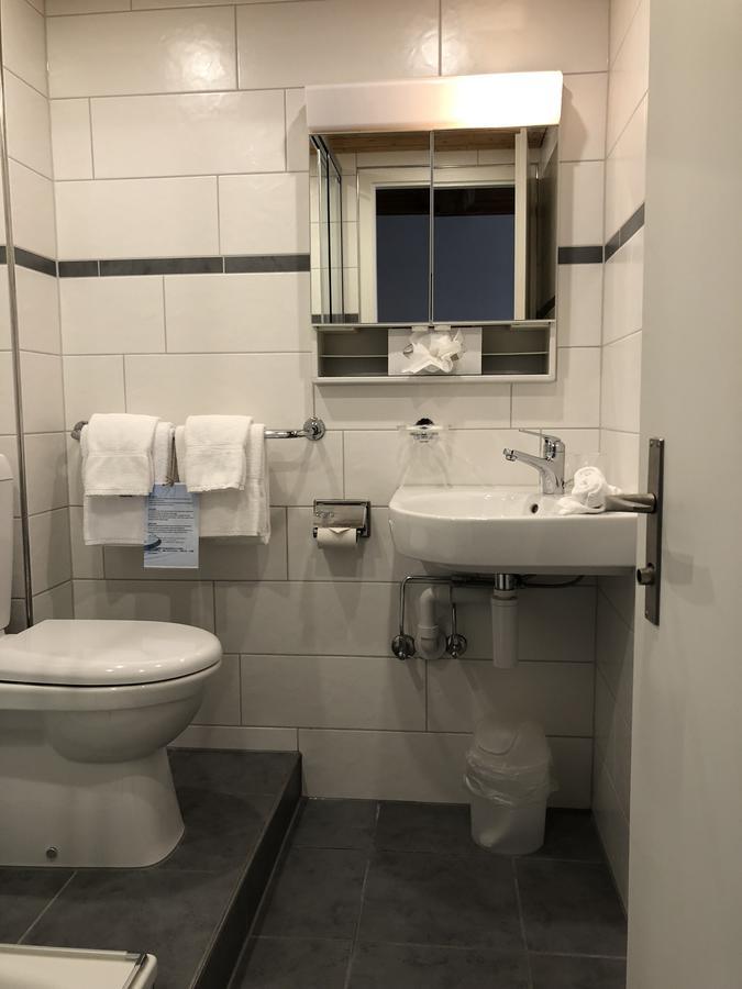 Post Hardermannli Hotell Unterseen Eksteriør bilde