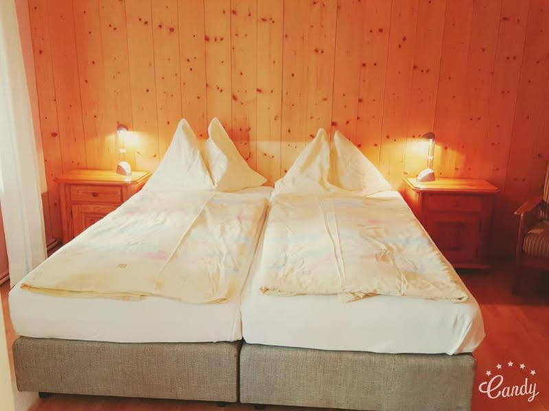 Post Hardermannli Hotell Unterseen Eksteriør bilde